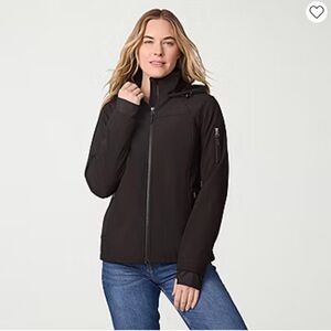 NWT Free country Women's Black Softshell Jacket water wind resistant thump cuff